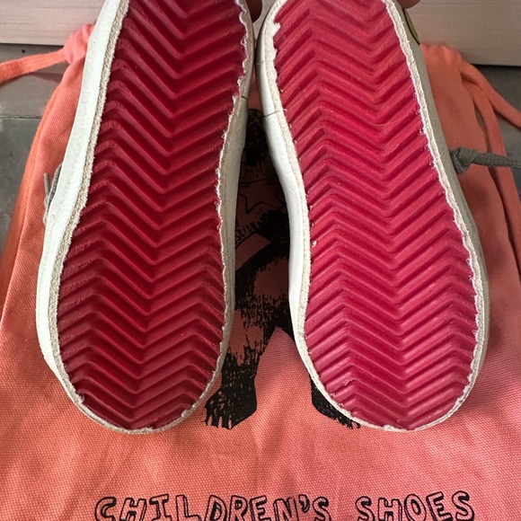 Golden Goose Sneakers - Picture 2 of 6